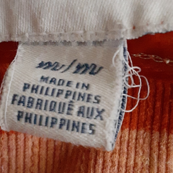 American Eagle Outfitters Orange v neck Henley - Picture 6 of 10